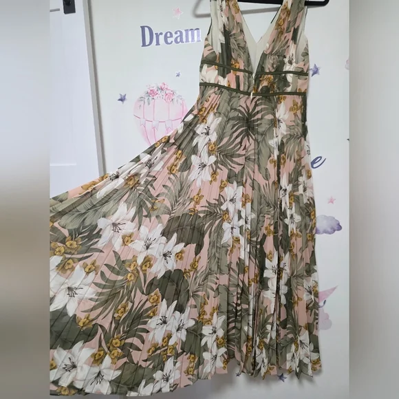 MANGO Floral Print Dress - Picture 15 of 16